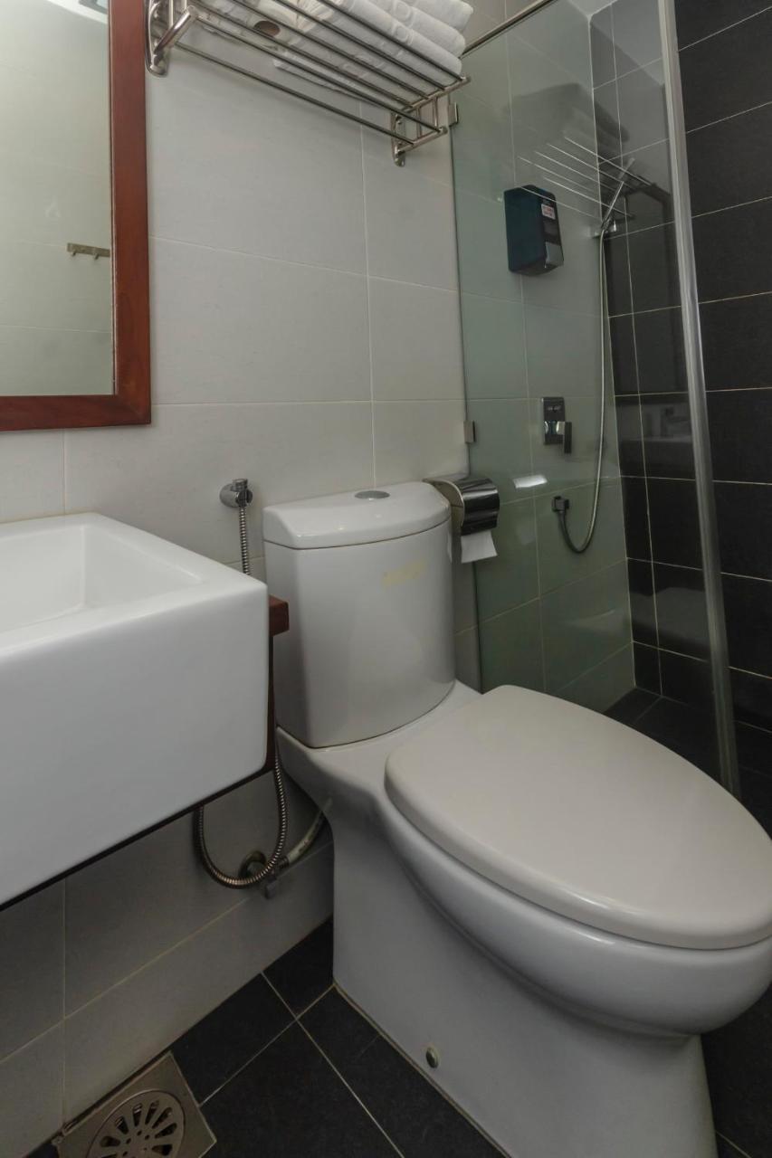 Rs Boutique Hotel Kluang Exteriör bild