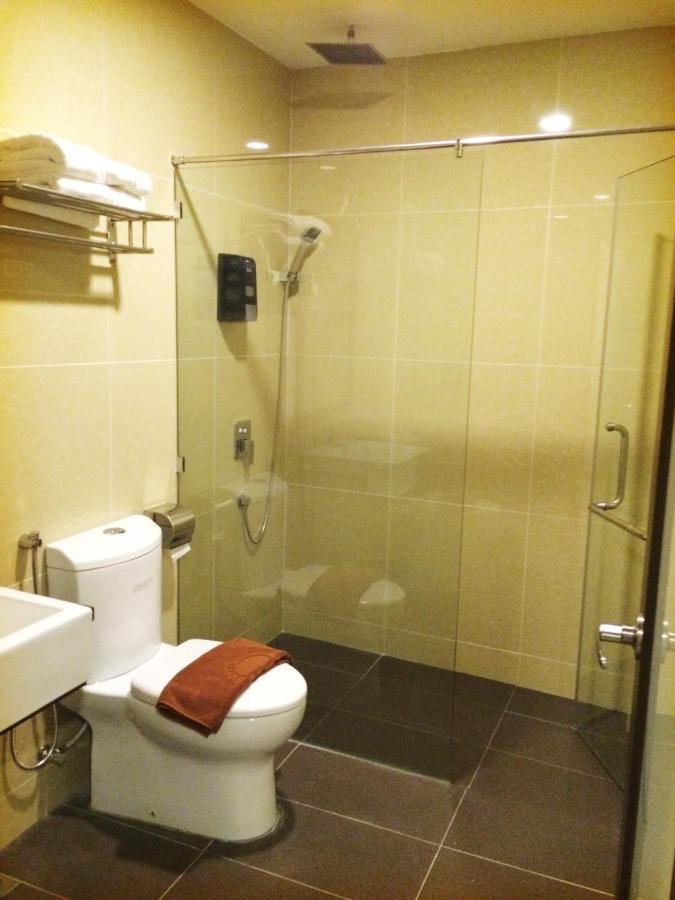 Rs Boutique Hotel Kluang Exteriör bild